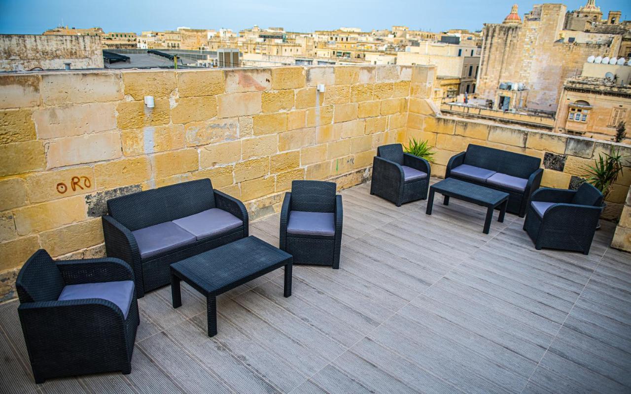 Moon Stone Apartment Valletta Exterior photo