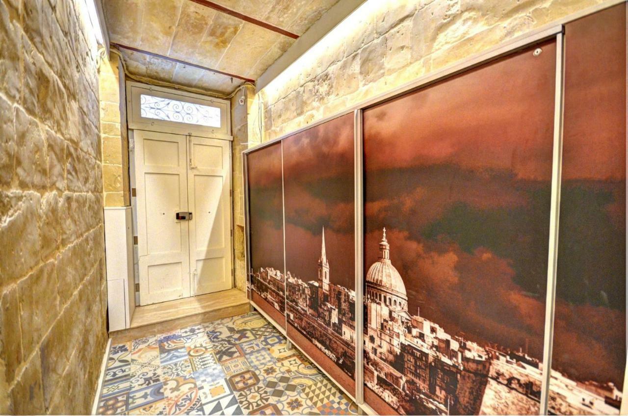 Moon Stone Apartment Valletta Exterior photo